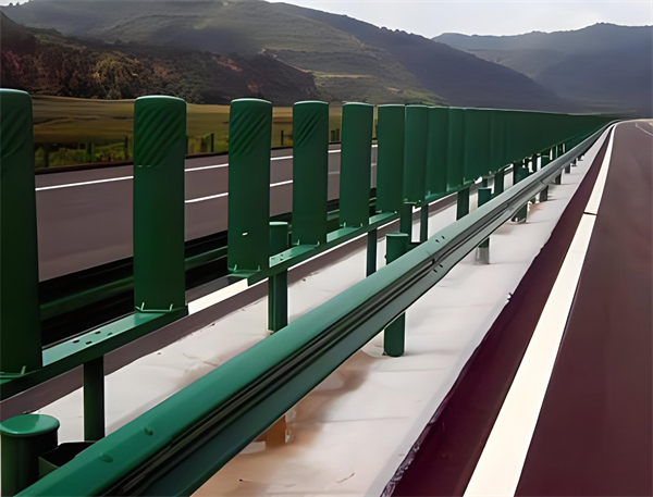 内江三波护栏板在高速公路的应用